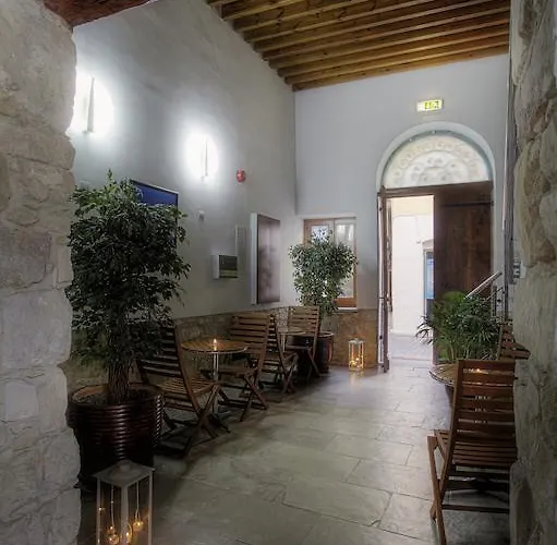 Hotell Alkisti Larnaca